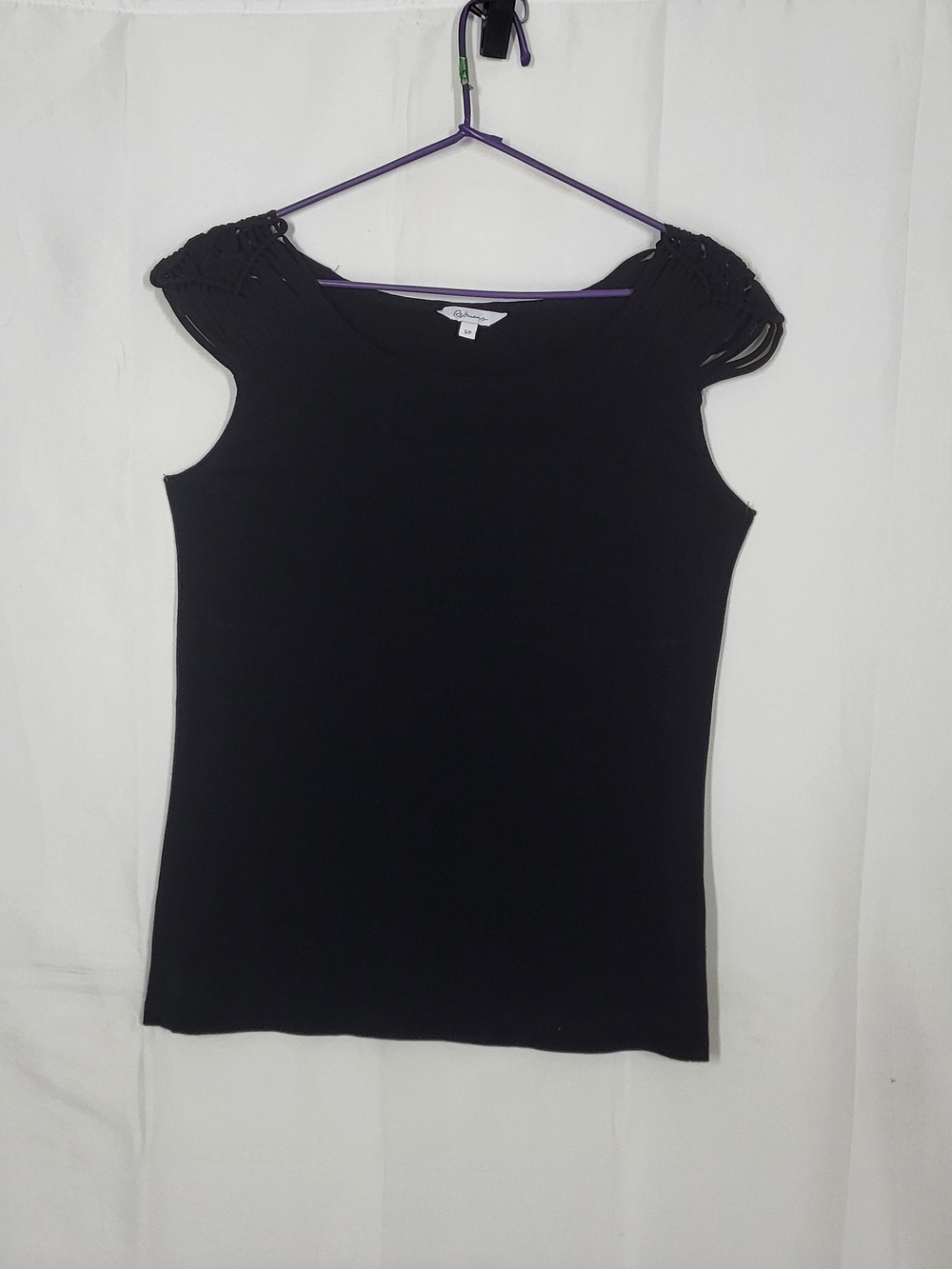 Reitmans Black Crochet Cap-Sleeve Tank